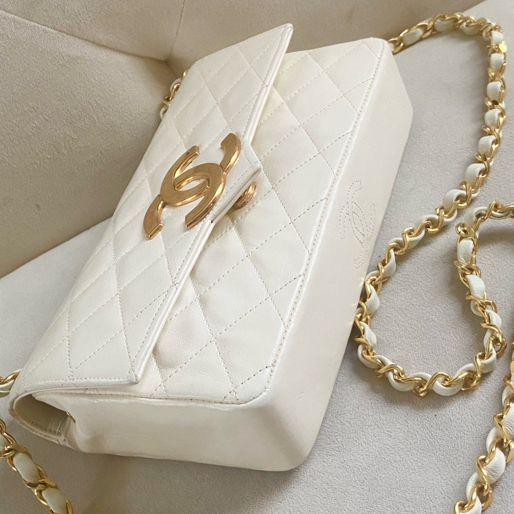 Chanel Vintage Quilted Lambskin XL CC 24k Gold Plated hardware Flap Bag - Picture 4 of 10